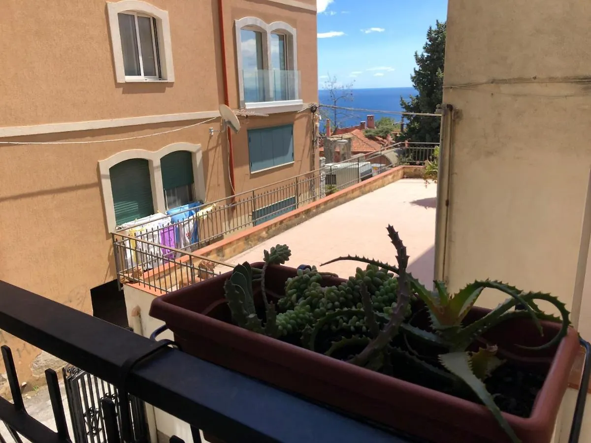 B&B Antonella Taormina 0*,