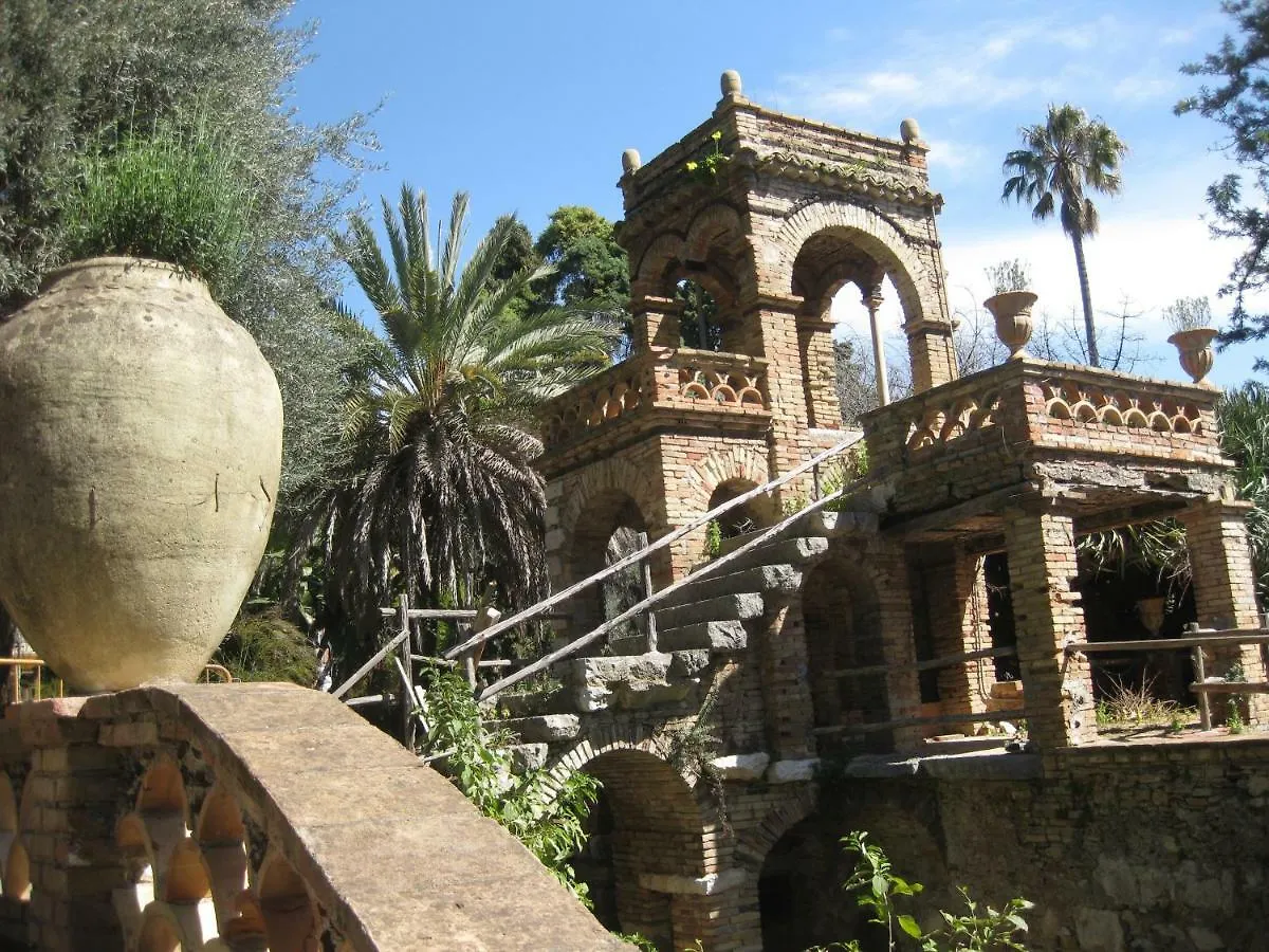 B&B Antonella Taormina 0*,  Italy